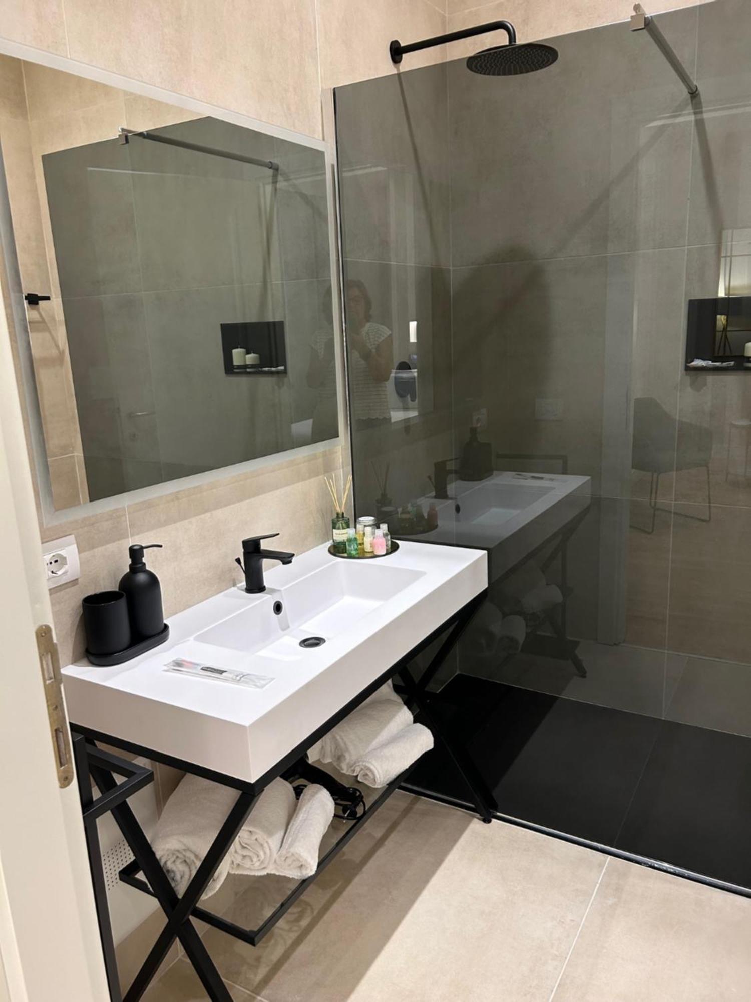 Casa Lounge Costituzione Hotell Cagliari Eksteriør bilde